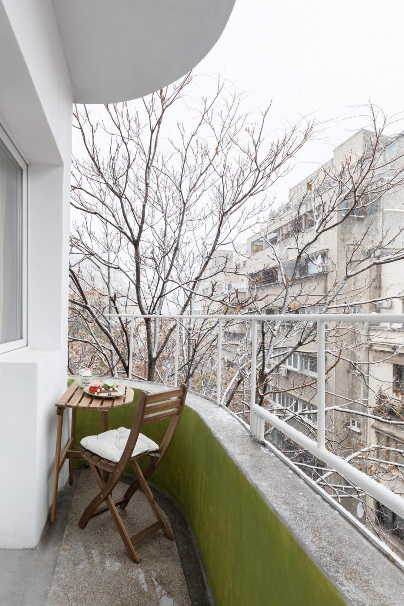Holt - Out Of The Woods Apartment Bucharest Luaran gambar