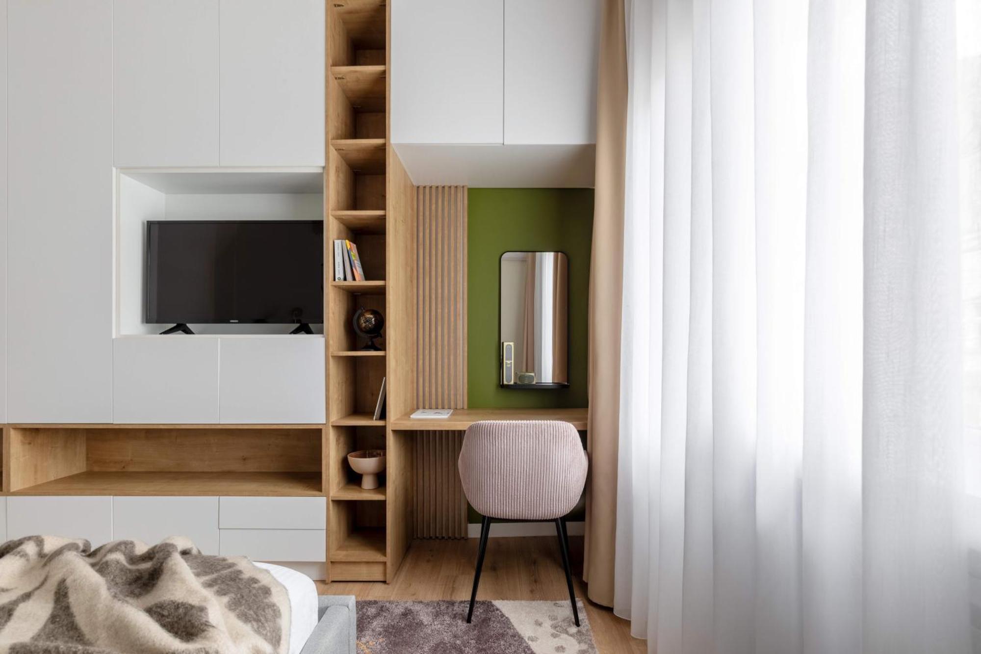 Holt - Out Of The Woods Apartment Bucharest Luaran gambar