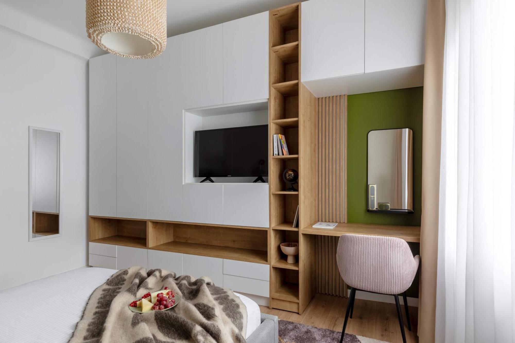 Holt - Out Of The Woods Apartment Bucharest Luaran gambar
