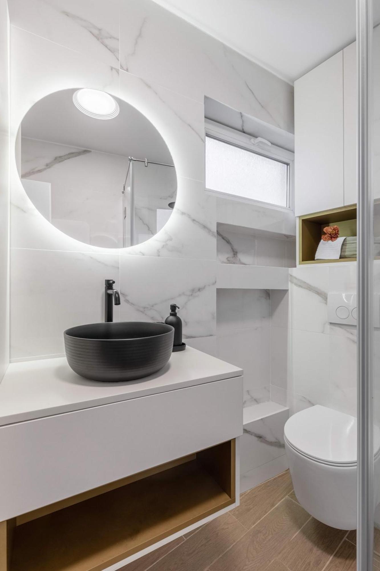 Holt - Out Of The Woods Apartment Bucharest Luaran gambar